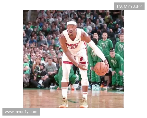 凯尔特人与热火精彩对决集锦回顾展现篮球魅力与激情瞬间 凯尔特人与热火精彩对决集锦回顾展现篮球魅力与激情瞬间