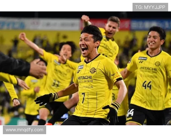 湘南海洋与福冈黄蜂激战正酣谁将赢得这场精彩对决