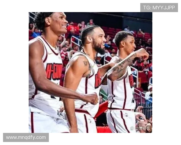 火箭队与太阳队精彩对决全场录像回顾1月19日比赛亮点分析 火箭队与太阳队精彩对决全场录像回顾1月19日比赛亮点分析