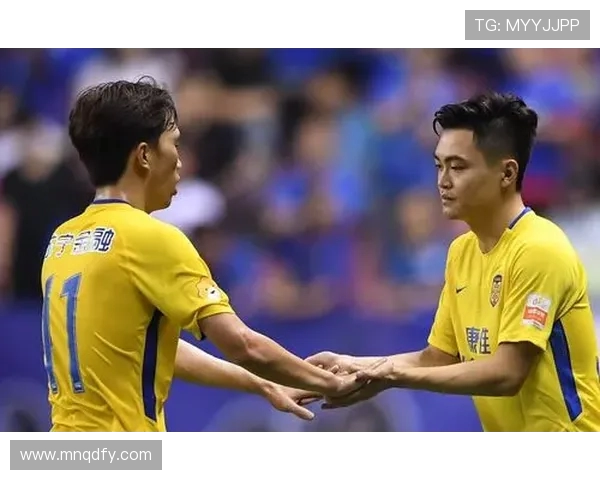 重庆斯威与国安激战正酣赛果揭晓引发球迷热议 重庆斯威与国安激战正酣赛果揭晓引发球迷热议