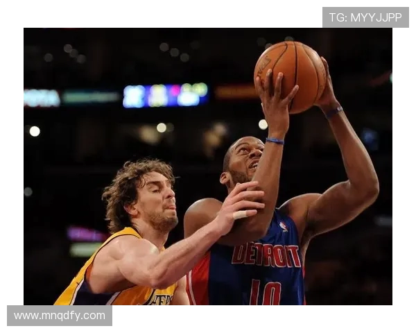 骑士与猛龙激战正酣5月20日精彩对决引发球迷热议