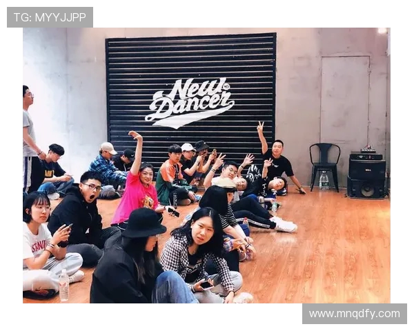 西安街舞队耐力对比深度解析与训练方法探讨 西安街舞队耐力对比深度解析与训练方法探讨