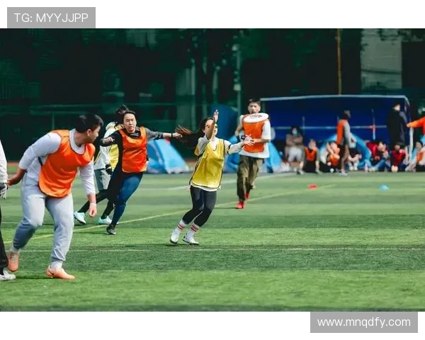 重庆飞盘队在极限运动嘉年华中的意识表现分析与点评